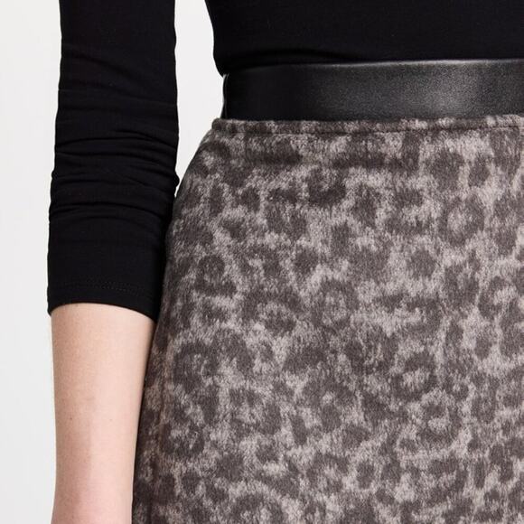 Club Monaco‎ Leather Detail Wool Blend Centie Skirt in Leopard Print Size 10 NWT - Picture 3 of 12